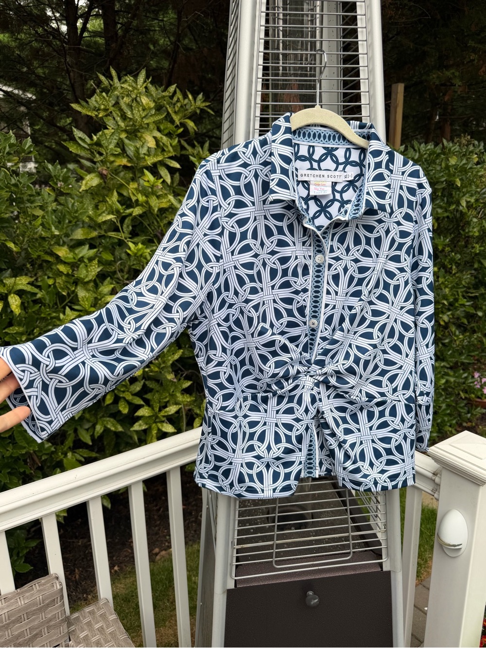 Gretchen Scott Designs Navy & White Geometric Tie-Front Casual Shirt